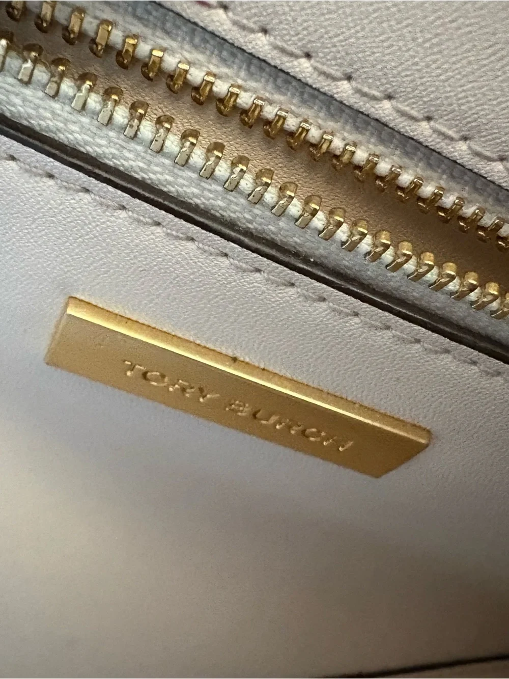 Tory Burch Cream Quilted Leather Shoulder Bag with Tassel and Gold Chain